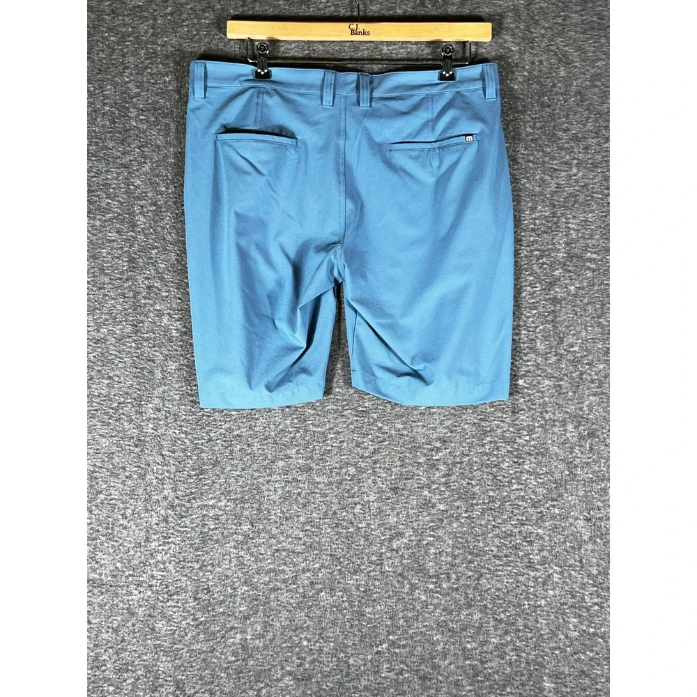 TravisMathew Mens Blue Performance Golf Shorts Size 36x9 Stretch Lightweight - Picture 2 of 7